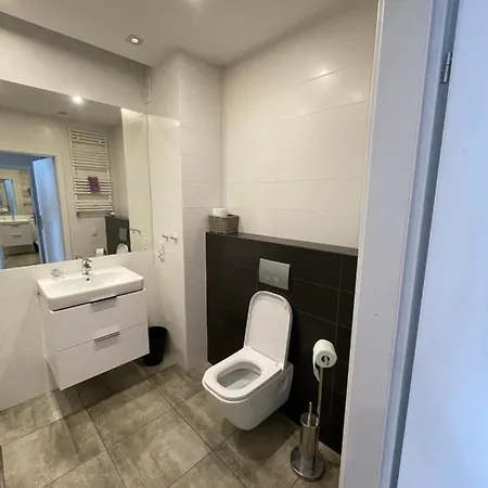 Apartment Gdanski Albatros 95 *